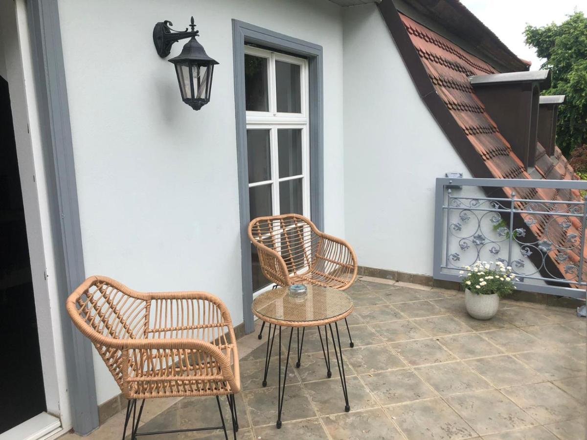 Internat Schloss Spiegelberg Neustadt  Zewnętrze zdjęcie